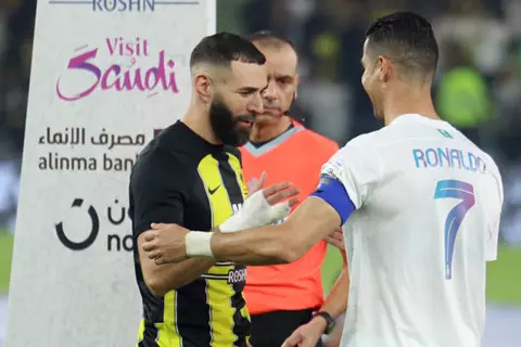 بنزيما ردا على كريستيانو: يمكنك قول ما تريد.. لكن رونالدو البرازيلي هو الأفضل في التاريخ